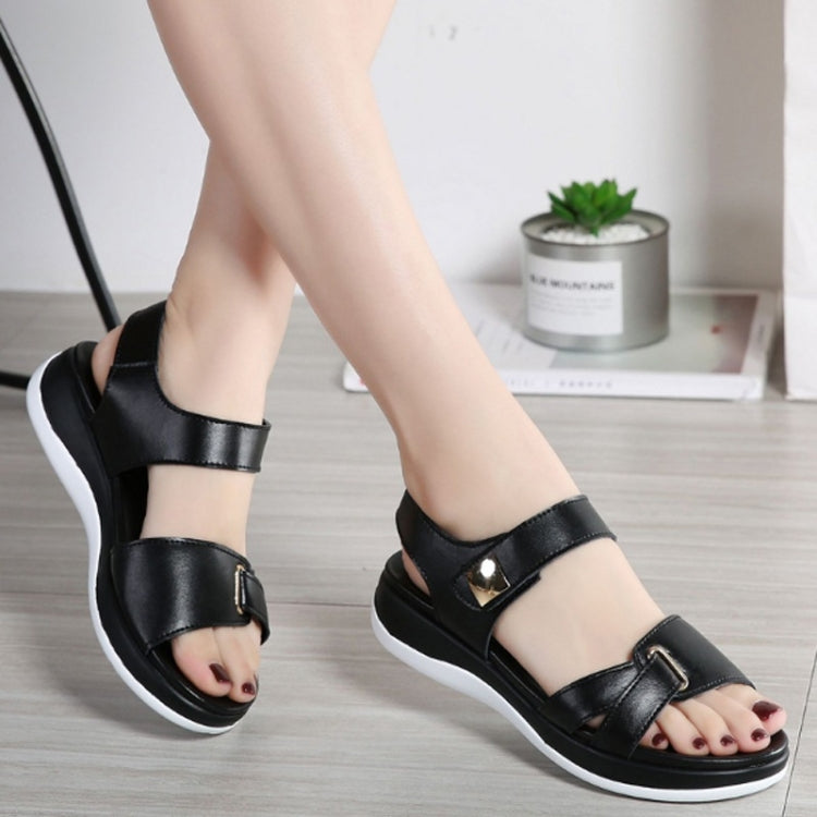 Simple and Versatile Non-slip Wear-resistant Flat Bottom Sandals for Women
