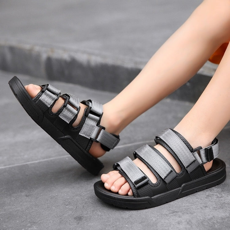 Non-slip Wear Resistant Soft Bottom Beach Sandals