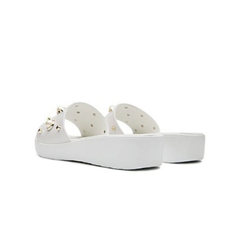 Lightweight Rivet Casual Wear Non-slip Women Sandals Slippers