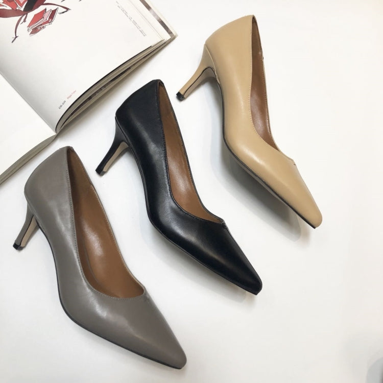 Full Leather Upholstery Shallow Mouth Pointed Head Fashion Women Shoes