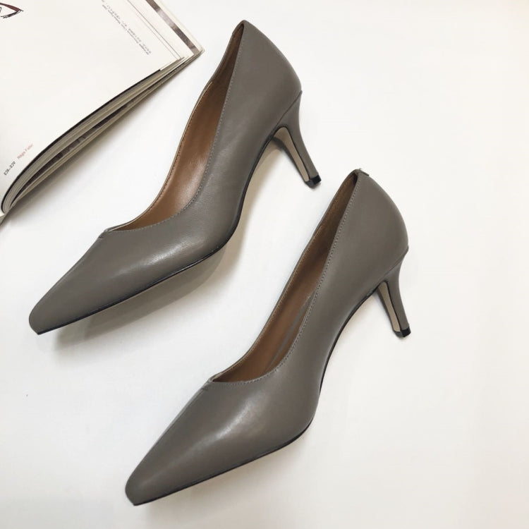 Full Leather Upholstery Shallow Mouth Pointed Head Fashion Women Shoes