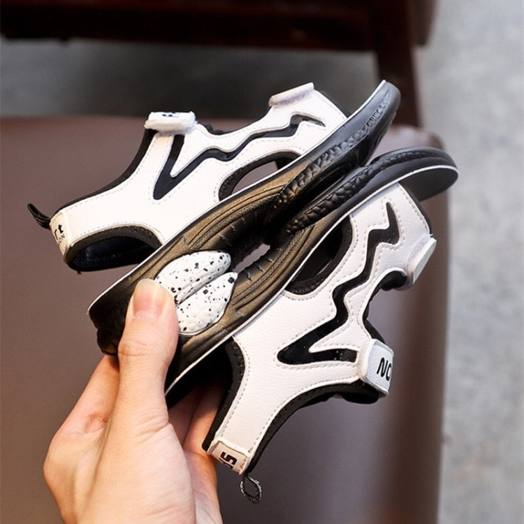 Lightweight Breathable Non-slip Wear-resistant Soft Bottom Sandals