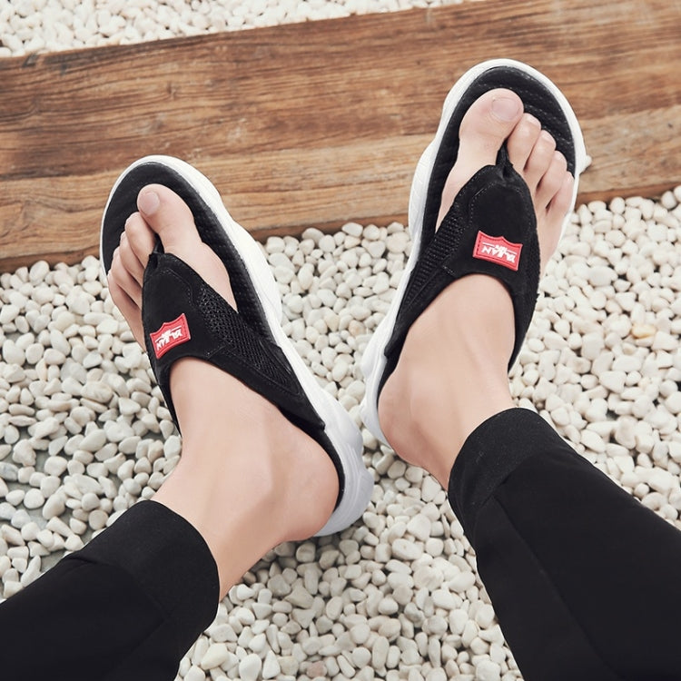 Non-slip Wear-resistant Flat Bottom Flip Flops Beach Shoes for Men