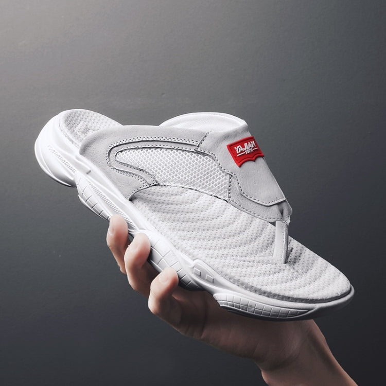Non-slip Wear-resistant Flat Bottom Flip Flops Beach Shoes for Men