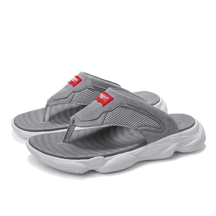 Non-slip Wear-resistant Flat Bottom Flip Flops Beach Shoes for Men