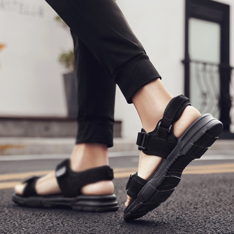 Casual Breathable Wild Beach Sandals for Men