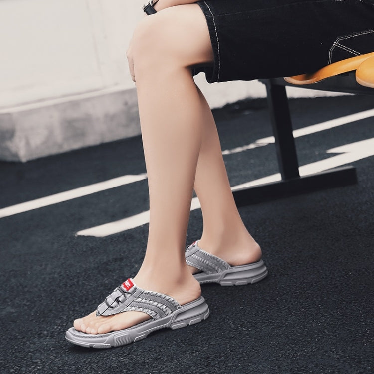 Casual Fashion Wear Beach Anti-skid Soft Flip Flops for Men