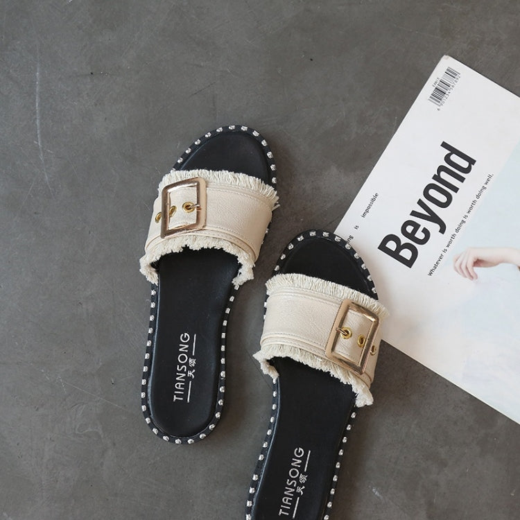 Fashion and Comfortable Flat Bottom Flip Flops for Women