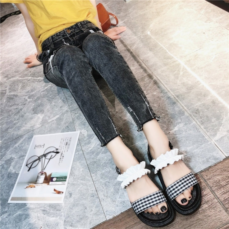 Flat Bottom Wavy Side Flap Plaid Sandals for Women