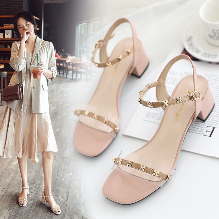 Fashion Wild Rivet Sandals for Women