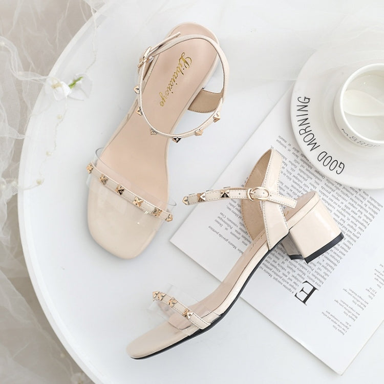 Fashion Wild Rivet Sandals for Women
