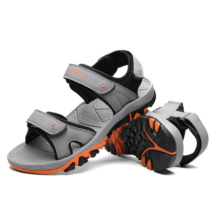 Comfortable and Breathable Casual Beach Sandals for Men