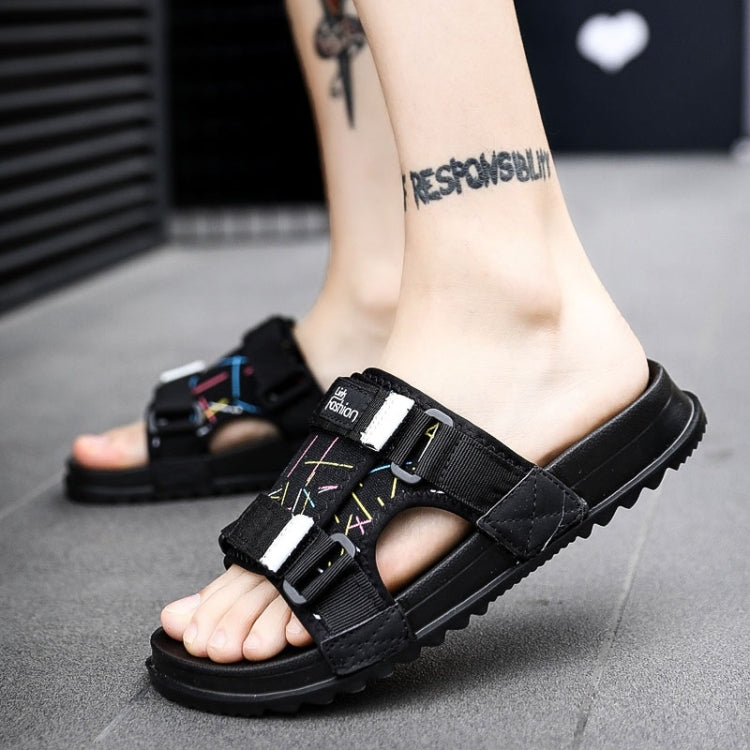Fashion Trend Soft and Comfortable Wear-resistant Non-slip Slippers for Men