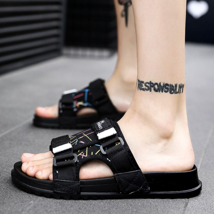 Fashion Trend Soft and Comfortable Wear-resistant Non-slip Slippers for Men