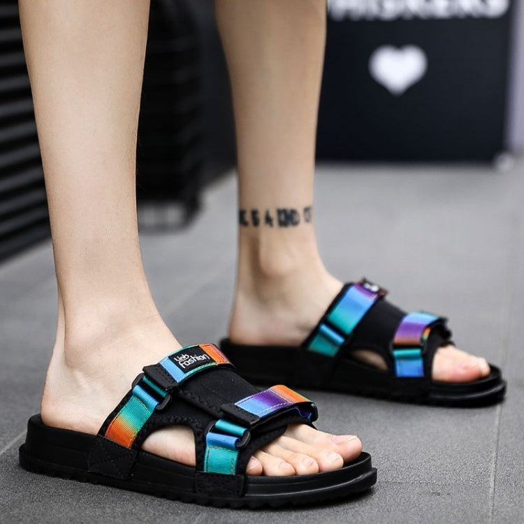 Fashion Trend Soft and Comfortable Wear-resistant Non-slip Slippers for Men