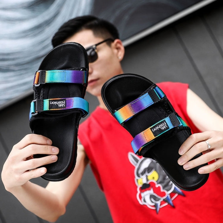 Fashion Trend Soft and Comfortable Wear-resistant Non-slip Slippers for Men