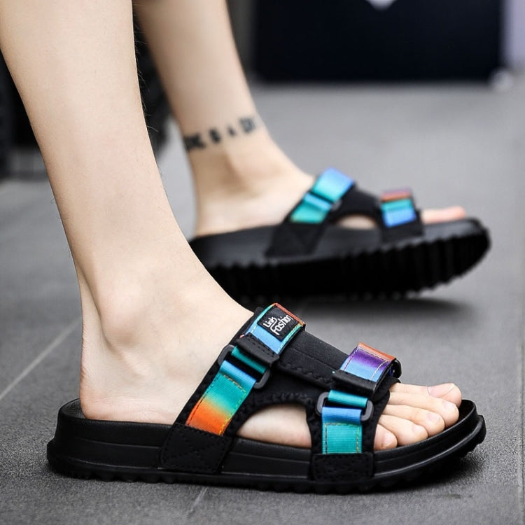 Fashion Trend Soft and Comfortable Wear-resistant Non-slip Slippers for Men