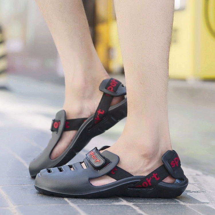 Fashion Trend Comfortable and Breathable Slippers for Men