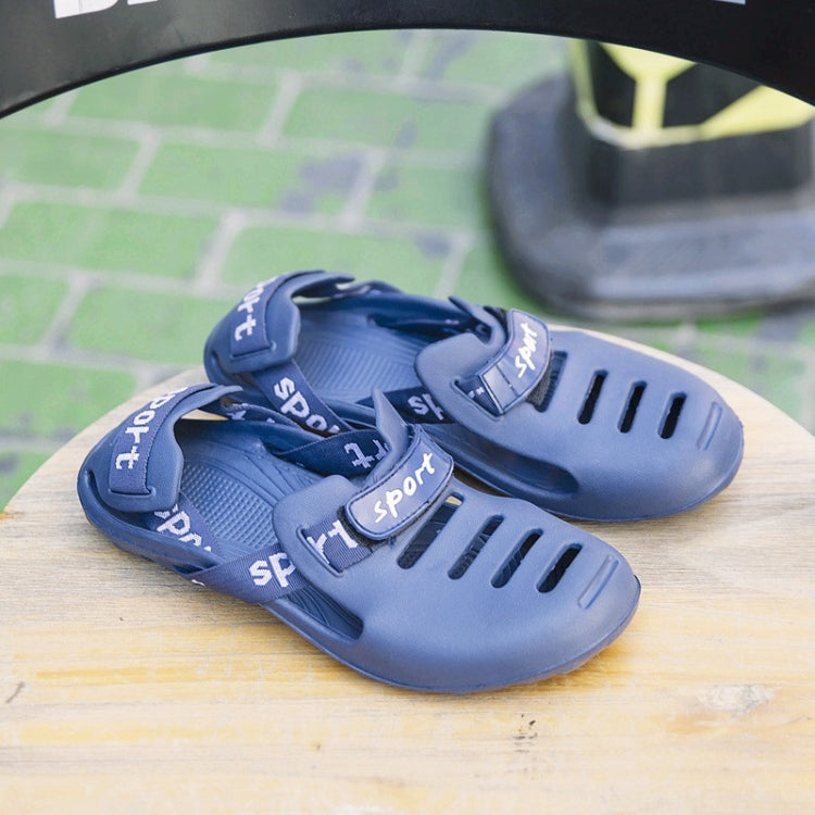 Fashion Trend Comfortable and Breathable Slippers for Men