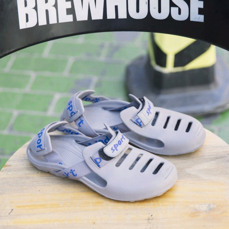 Fashion Trend Comfortable and Breathable Slippers for Men