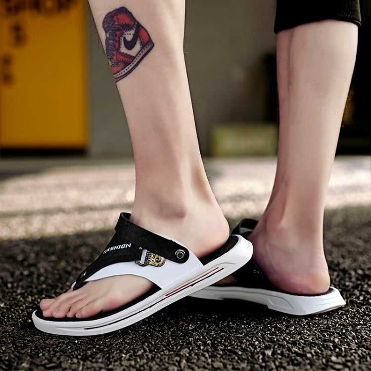 Stylish Breathable Comfortable and Wearable Two-use Sandals Slippers for Men
