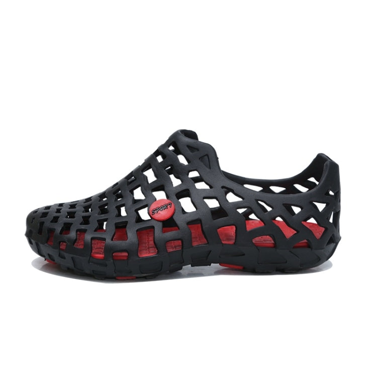 Hollow Air-permeable Non-slip Wearable Couple Hole Shoes