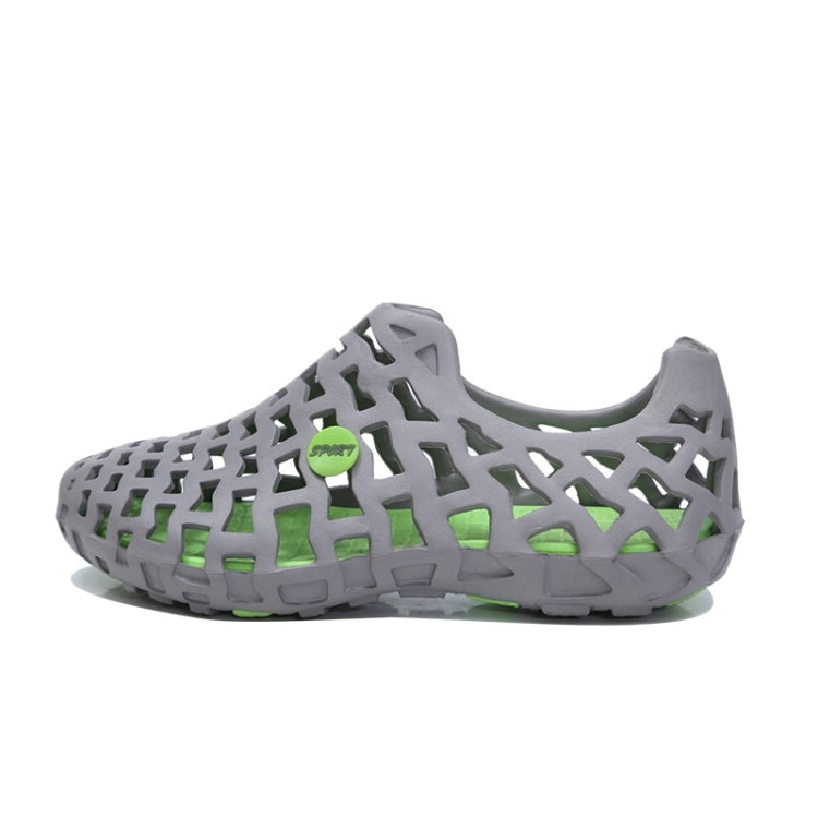 Hollow Air-permeable Non-slip Wearable Couple Hole Shoes