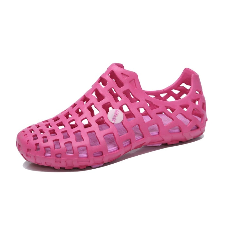 Hollow Air-permeable Non-slip Wearable Couple Hole Shoes