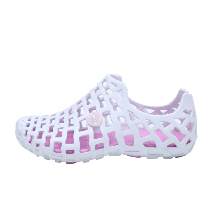Hollow Air-permeable Non-slip Wearable Couple Hole Shoes
