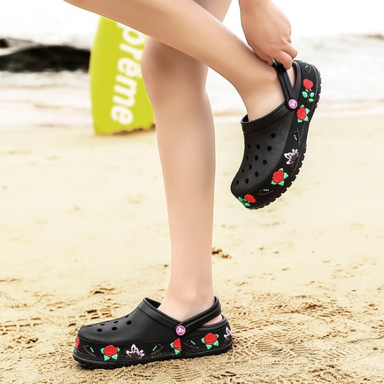 Fashion Trend Comfortable Non-slip Two-wear Couple Beach Shoes Hole Shoes