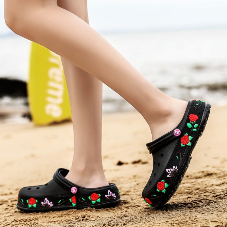 Fashion Trend Comfortable Non-slip Two-wear Couple Beach Shoes Hole Shoes