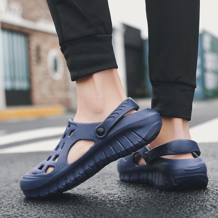 Stylish Simple and Comfortable Breathable Two-use Hole Sandals for Men