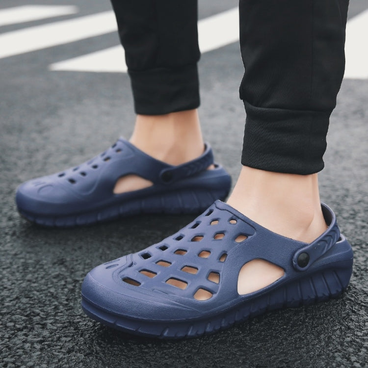Stylish Simple and Comfortable Breathable Two-use Hole Sandals for Men