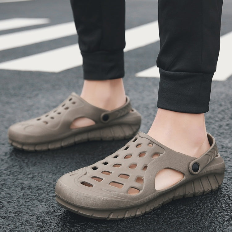 Stylish Simple and Comfortable Breathable Two-use Hole Sandals for Men