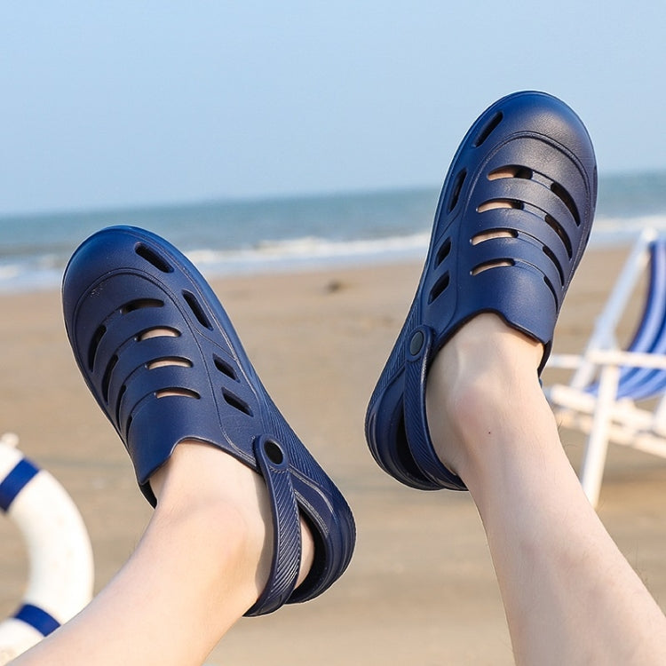 Soft and Comfortable Lightweight Hole Shoes for Men