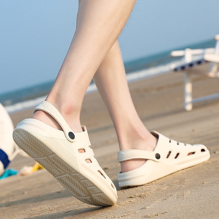 Soft and Comfortable Lightweight Hole Shoes for Men