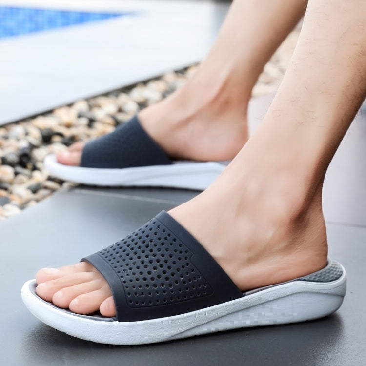 Casual Fashion Breathable Beach Slippers for Men