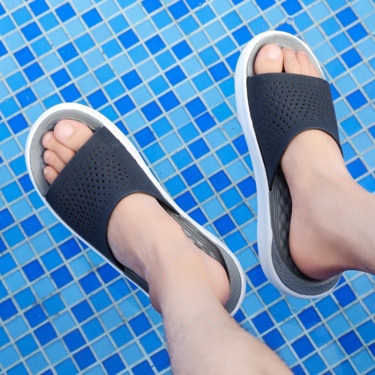 Casual Fashion Breathable Beach Slippers for Men