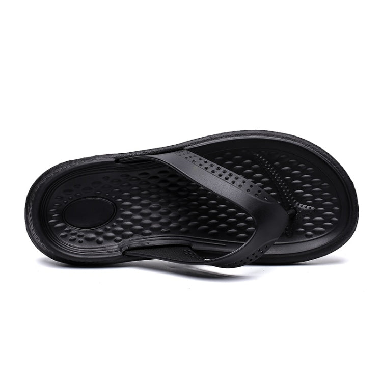 Lightweight and Comfortable Wearable Beach Shoes Slippers for Men