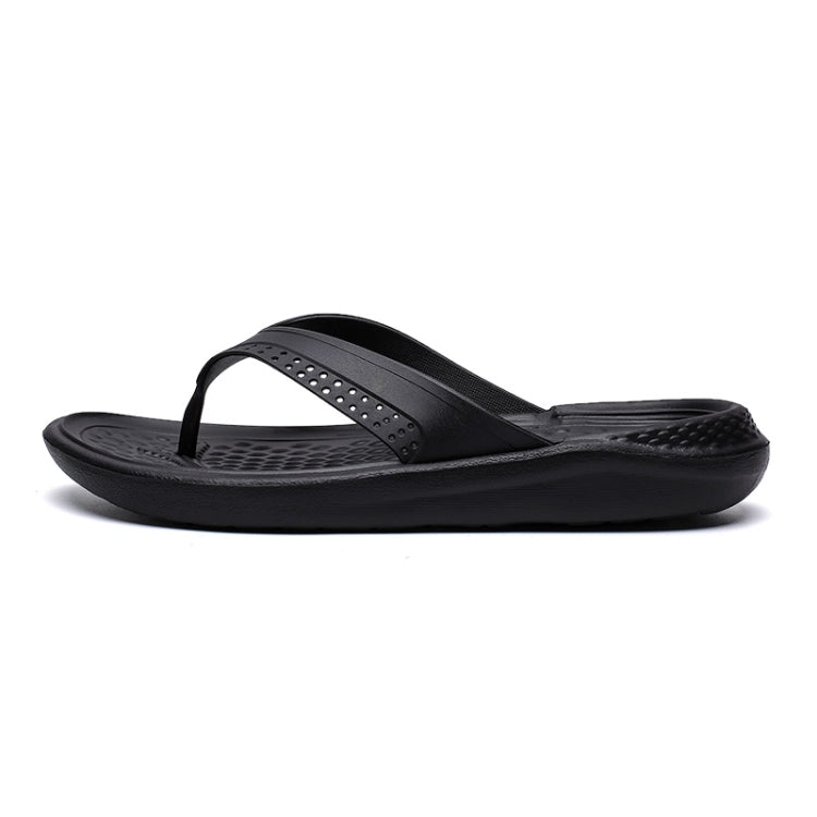 Lightweight and Comfortable Wearable Beach Shoes Slippers for Men