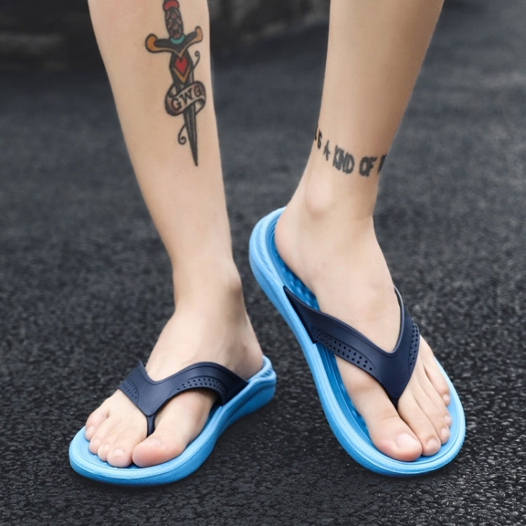 Lightweight and Comfortable Wearable Beach Shoes Slippers for Men
