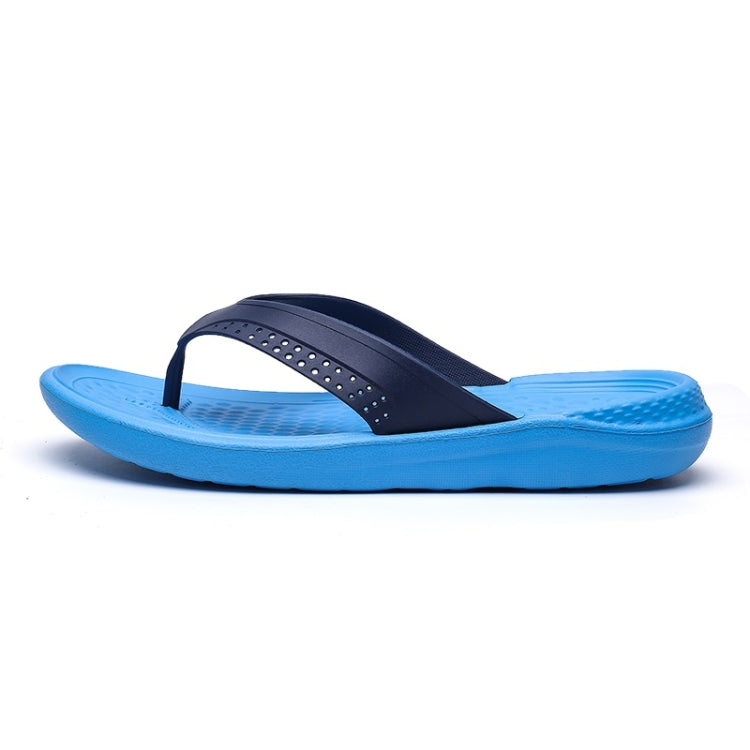 Lightweight and Comfortable Wearable Beach Shoes Slippers for Men