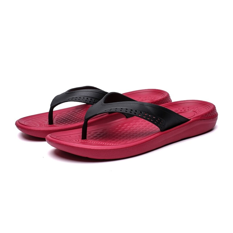 Lightweight and Comfortable Wearable Beach Shoes Slippers for Men