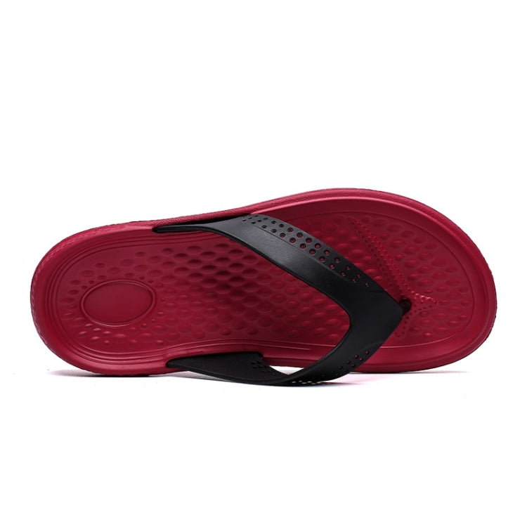 Lightweight and Comfortable Wearable Beach Shoes Slippers for Men