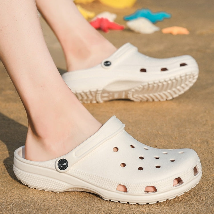 Soft and Comfortable Lightweight Couple Hole Shoes