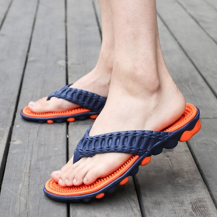 Soft and Comfortable Massage Bottom Flip Flops for Men