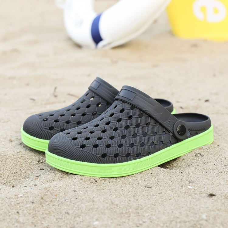 Couple Soft and Comfortable Breathable Hole Shoes