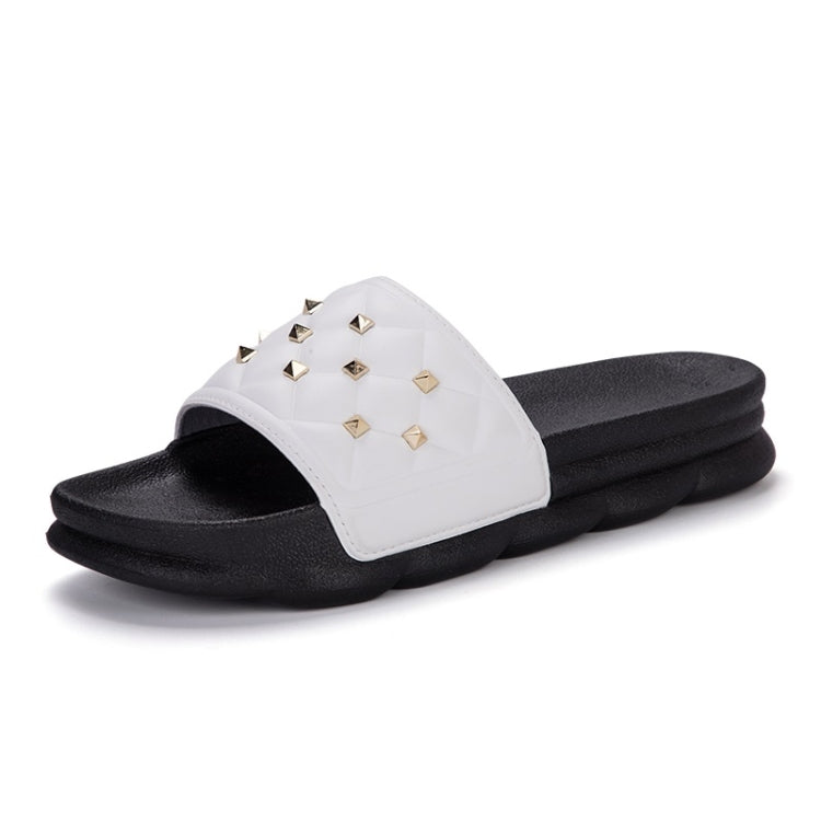 Fashion Trend Platform Rivet Slippers for Women
