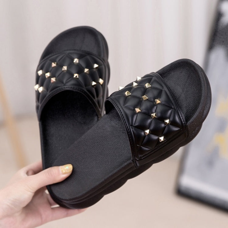 Fashion Trend Platform Rivet Slippers for Women