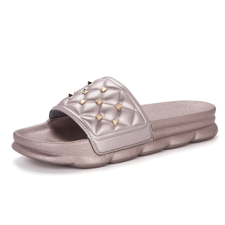 Fashion Trend Platform Rivet Slippers for Women